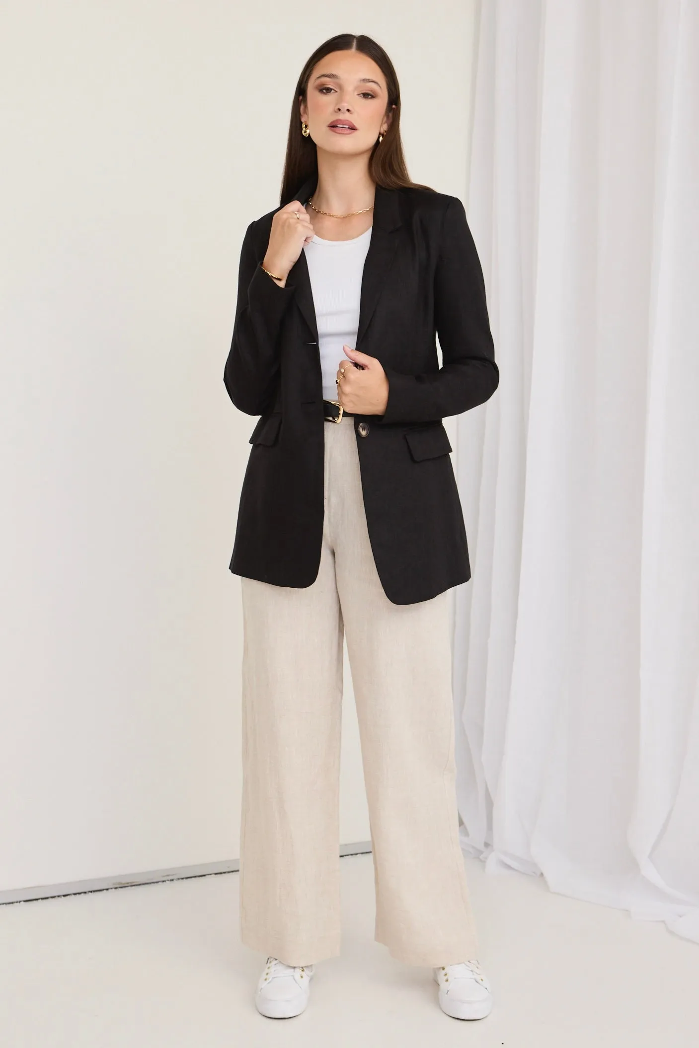 Aster Black Linen Single Breasted Longline Blazer