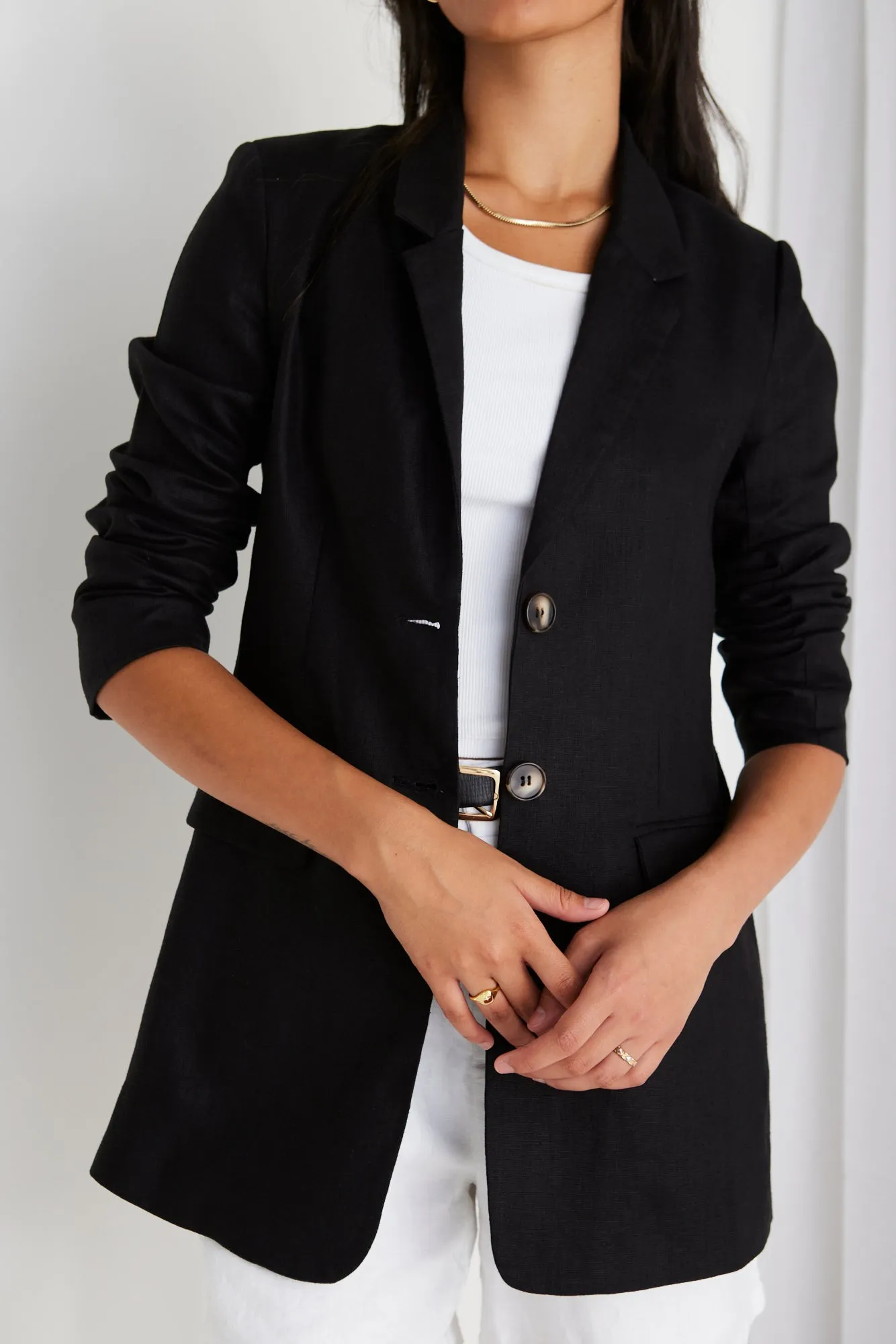 Aster Black Linen Single Breasted Longline Blazer