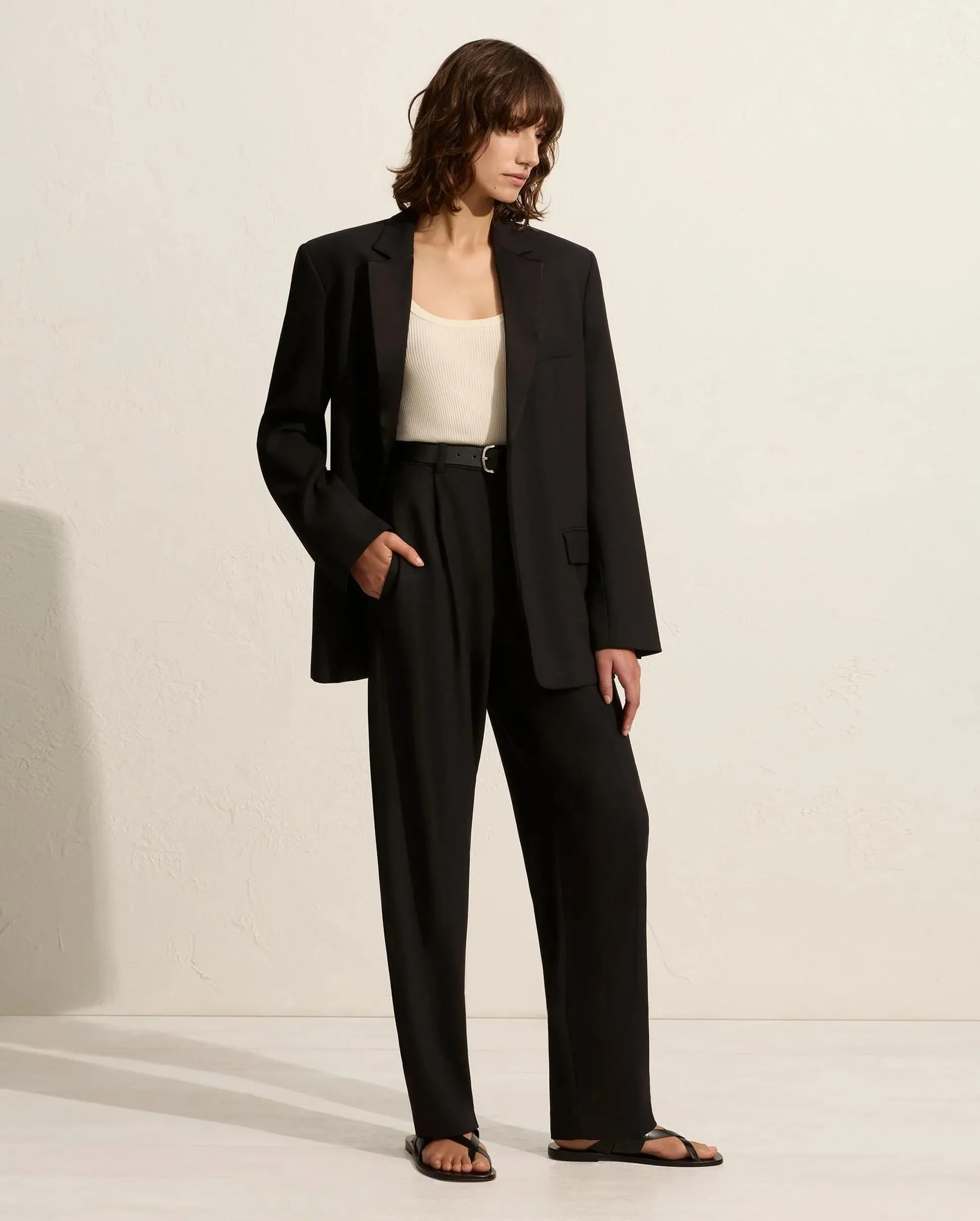 TUXEDO BLAZER / BLACK