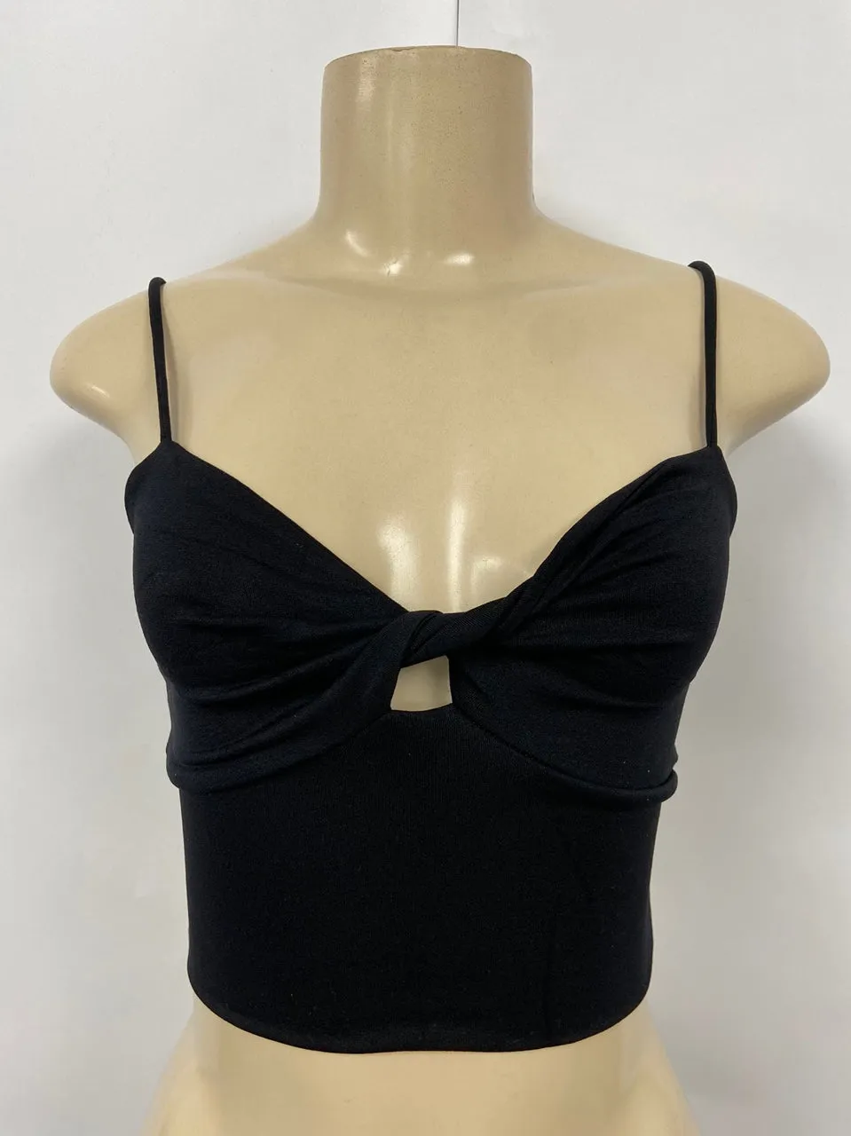 Twist Front Point Sleeveless Crop Top