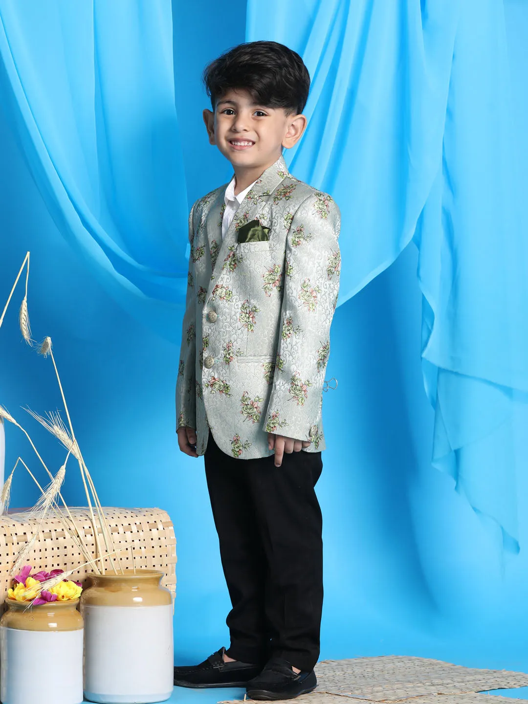 VASTRAMAY Boy's Light Green Woven Silk Blend Blazer