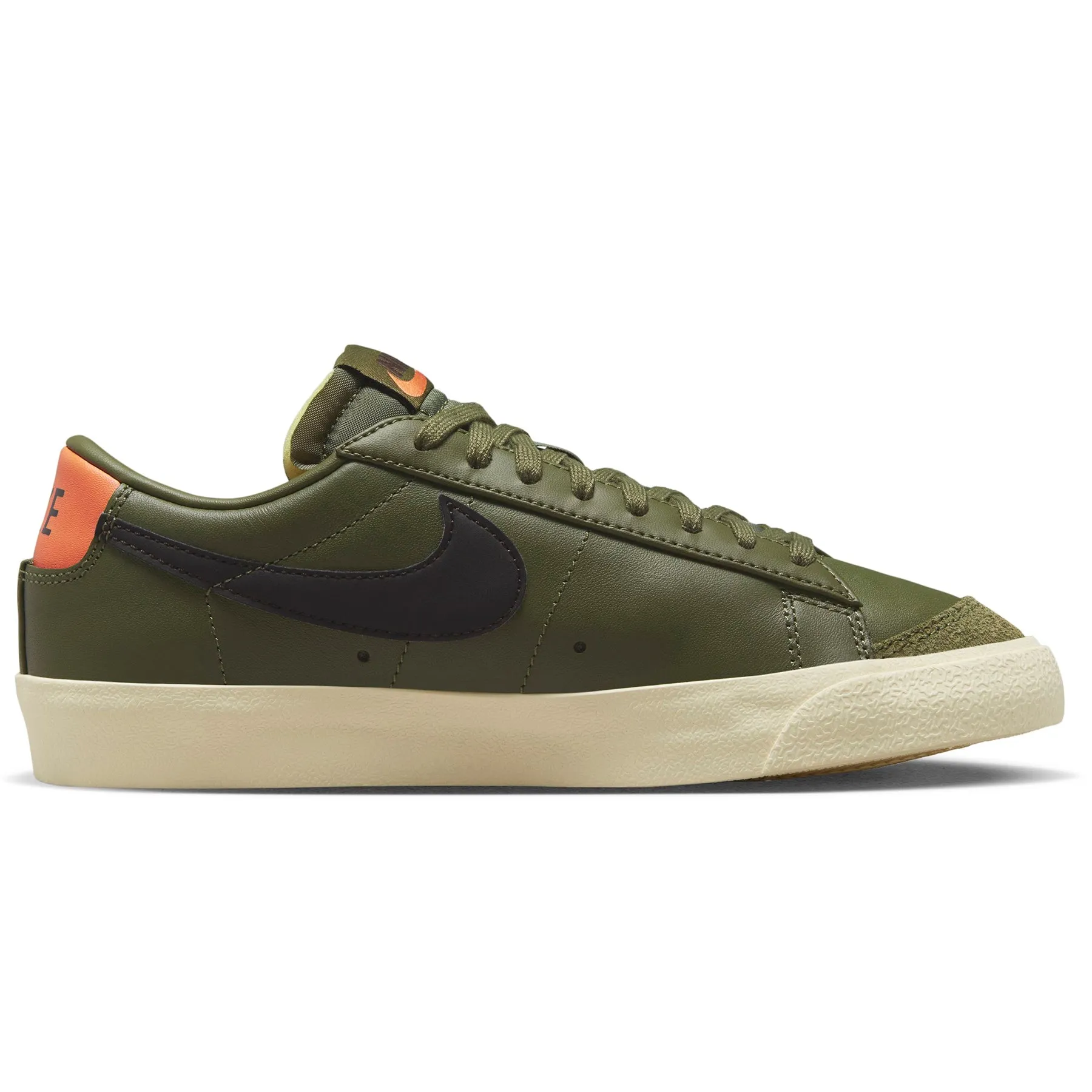 Zapatillas Nike Mujer Urbanas Blazer Low '77 | DC4769-201