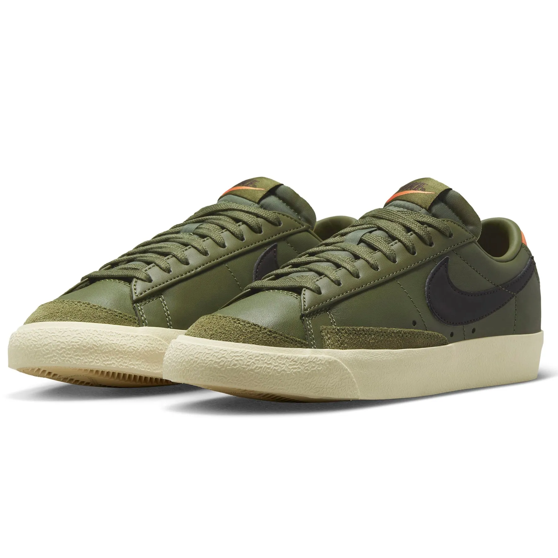 Zapatillas Nike Mujer Urbanas Blazer Low '77 | DC4769-201